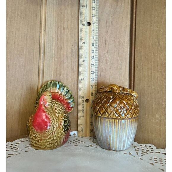 Vintage Turkey & Acorn Thanksgiving Ceramic Salt & Pepper Shakers Set Holiday - Picture 7 of 7